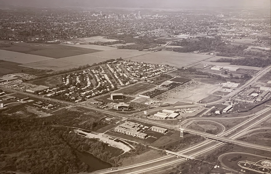 Arial view of the IBSA Building in Springfield, IL circa 1971.